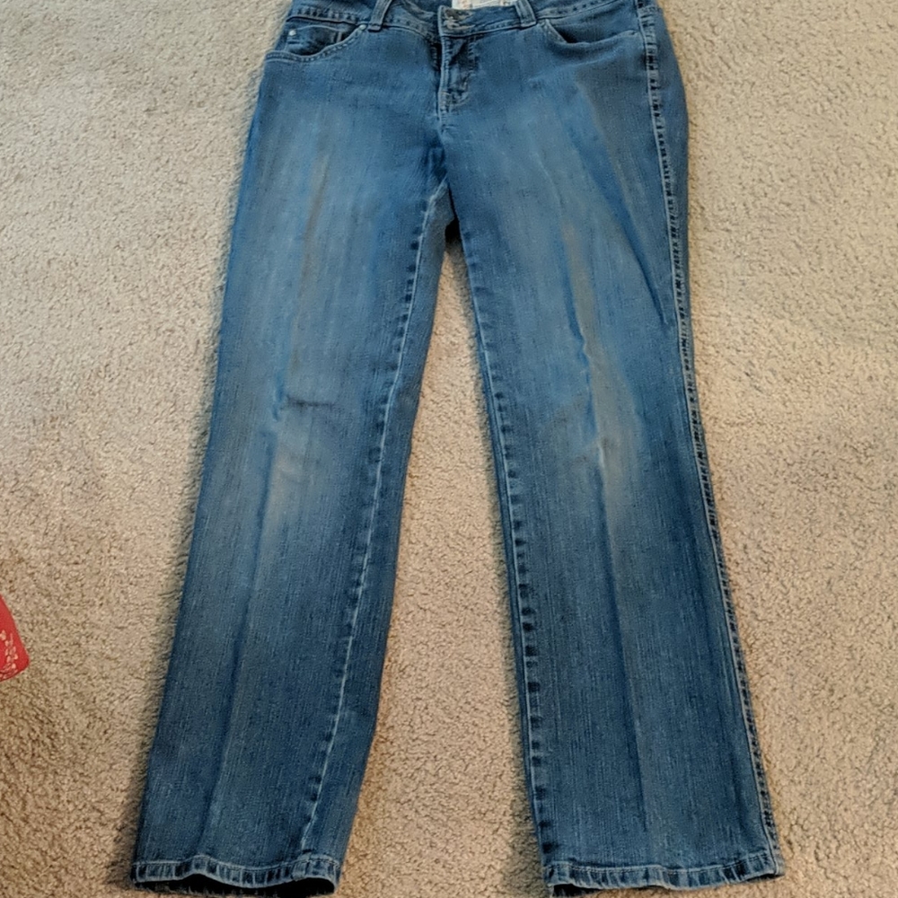 Boot cut jeans